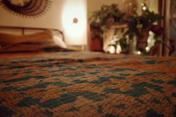 刺し子　ベッドカバー