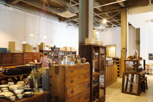 casica 新木場　ショップ